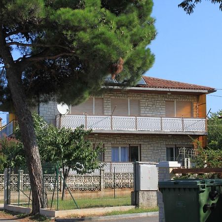 Apartments With A Parking Space Umag - 7066 ภายนอก รูปภาพ