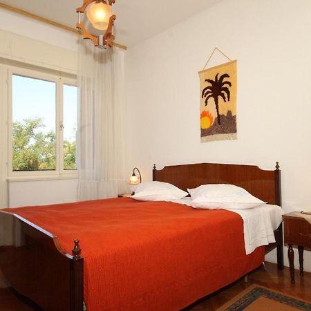 Apartments With A Parking Space Umag - 7066 ภายนอก รูปภาพ
