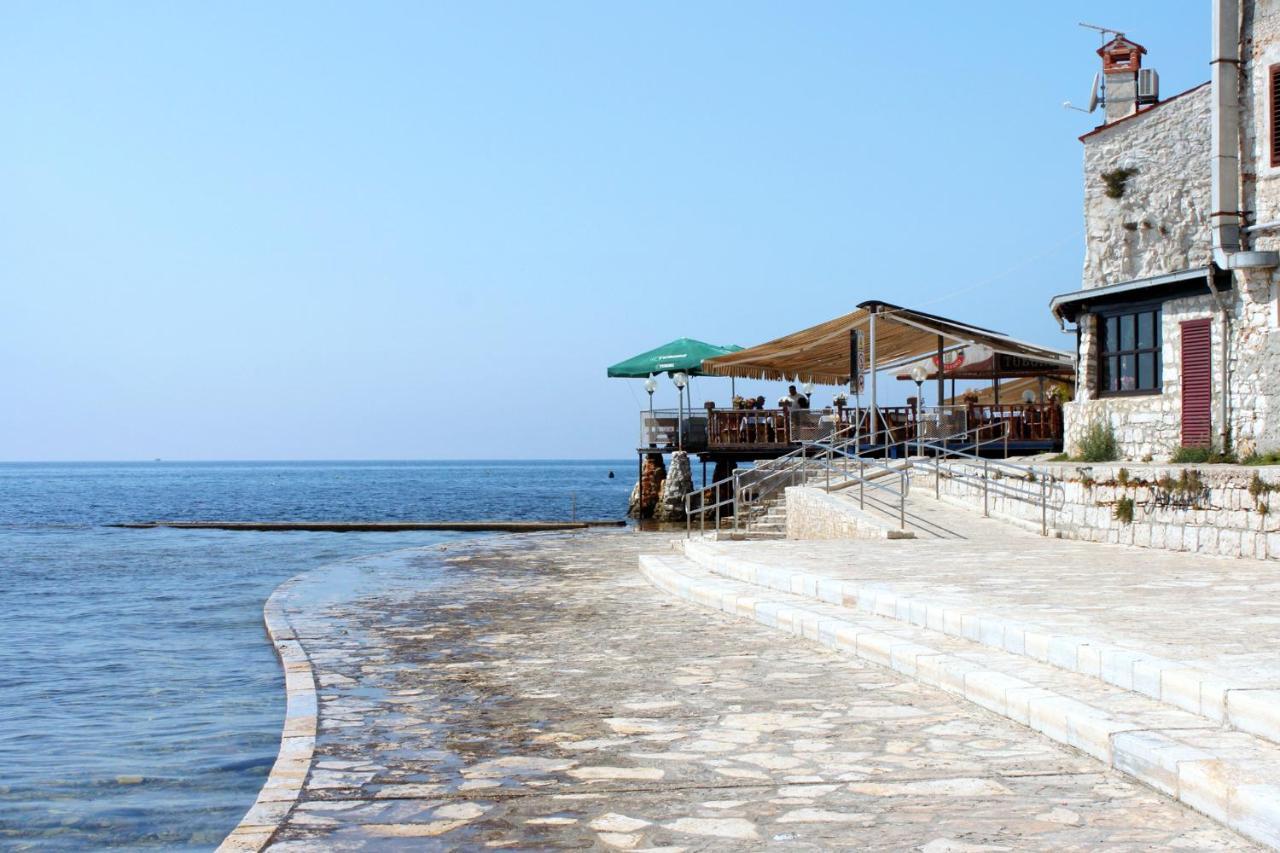 Apartments With A Parking Space Umag - 7066 ภายนอก รูปภาพ