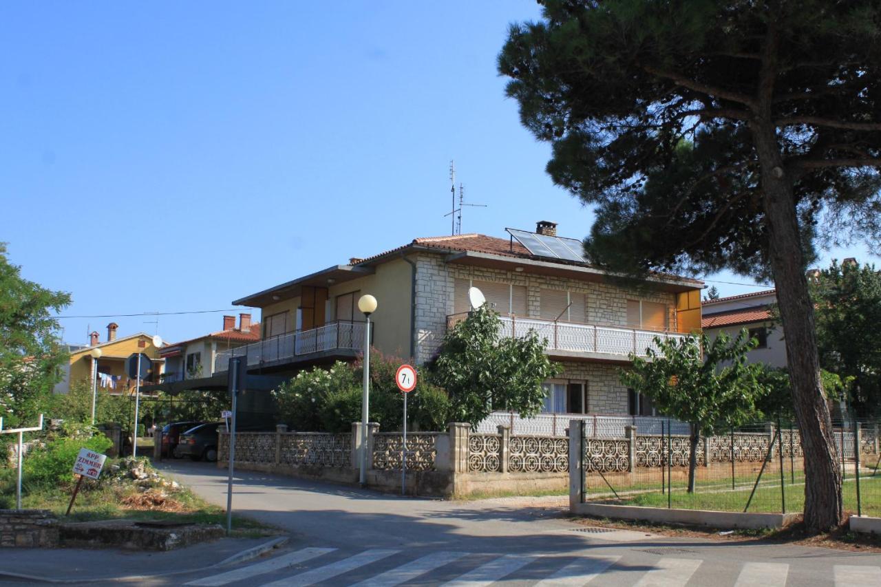 Apartments With A Parking Space Umag - 7066 ภายนอก รูปภาพ
