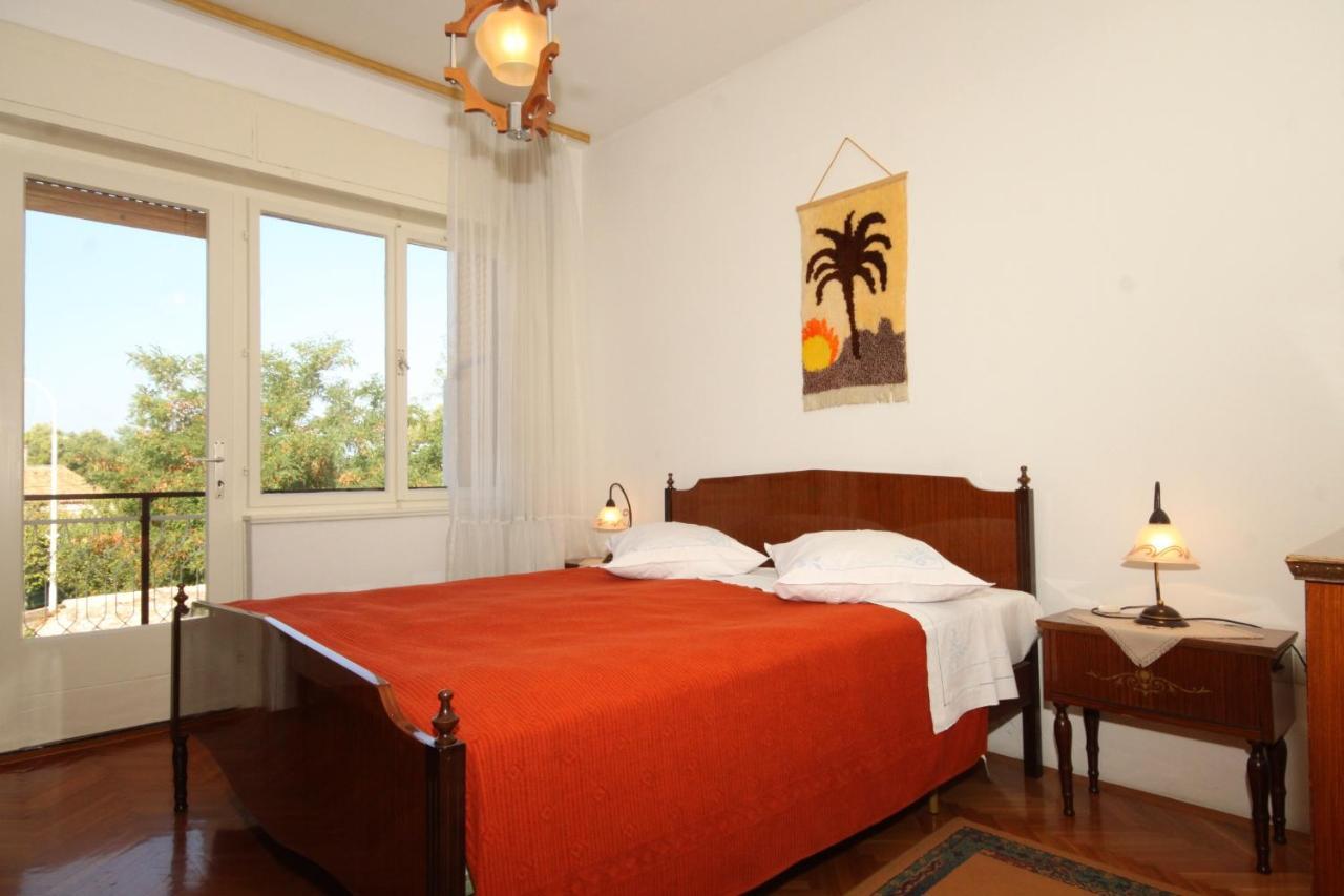 Apartments With A Parking Space Umag - 7066 ภายนอก รูปภาพ
