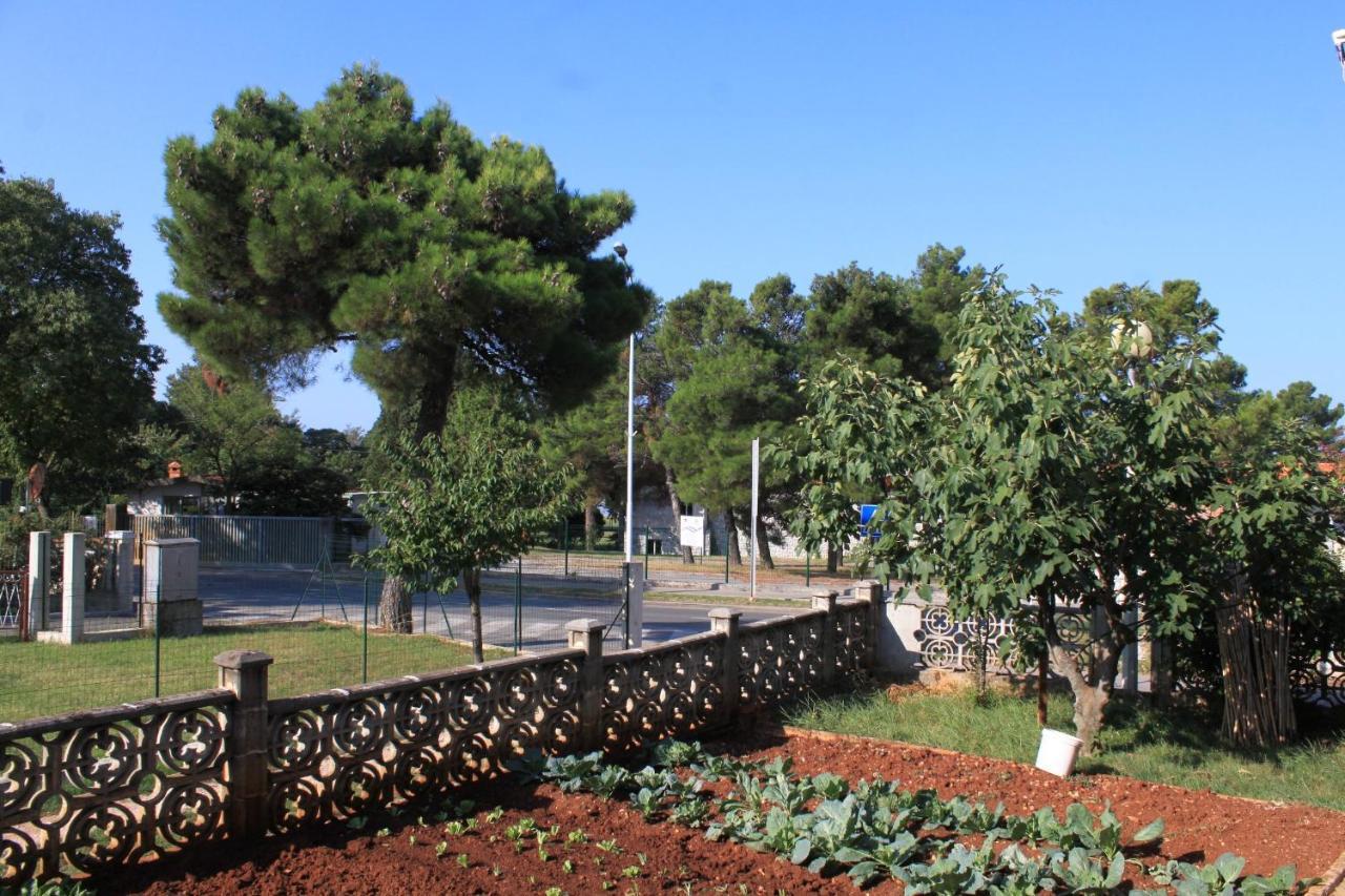 Apartments With A Parking Space Umag - 7066 ภายนอก รูปภาพ