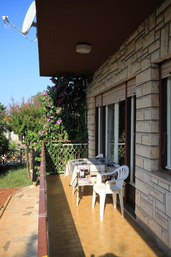 Apartments With A Parking Space Umag - 7066 ภายนอก รูปภาพ